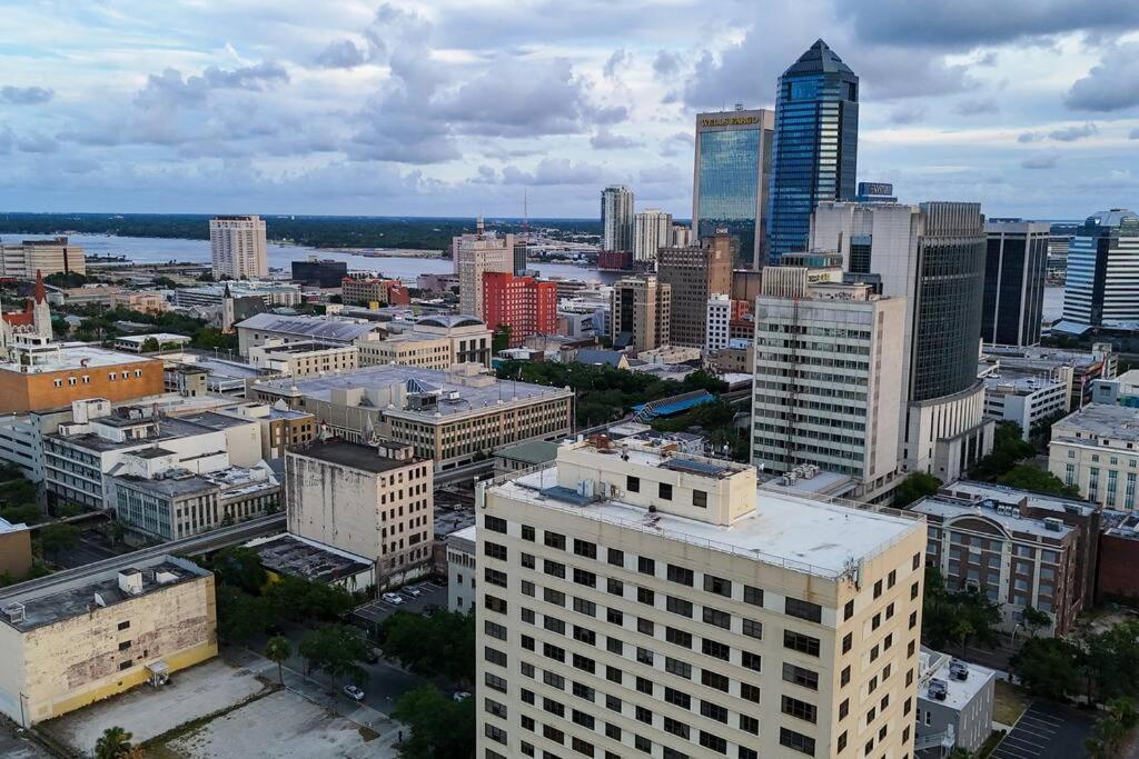 Luxury Skyrise Condo Downtown Jax Jacksonville Bagian luar foto